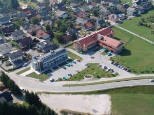 Zdravstveni dom in dom starejših občanov